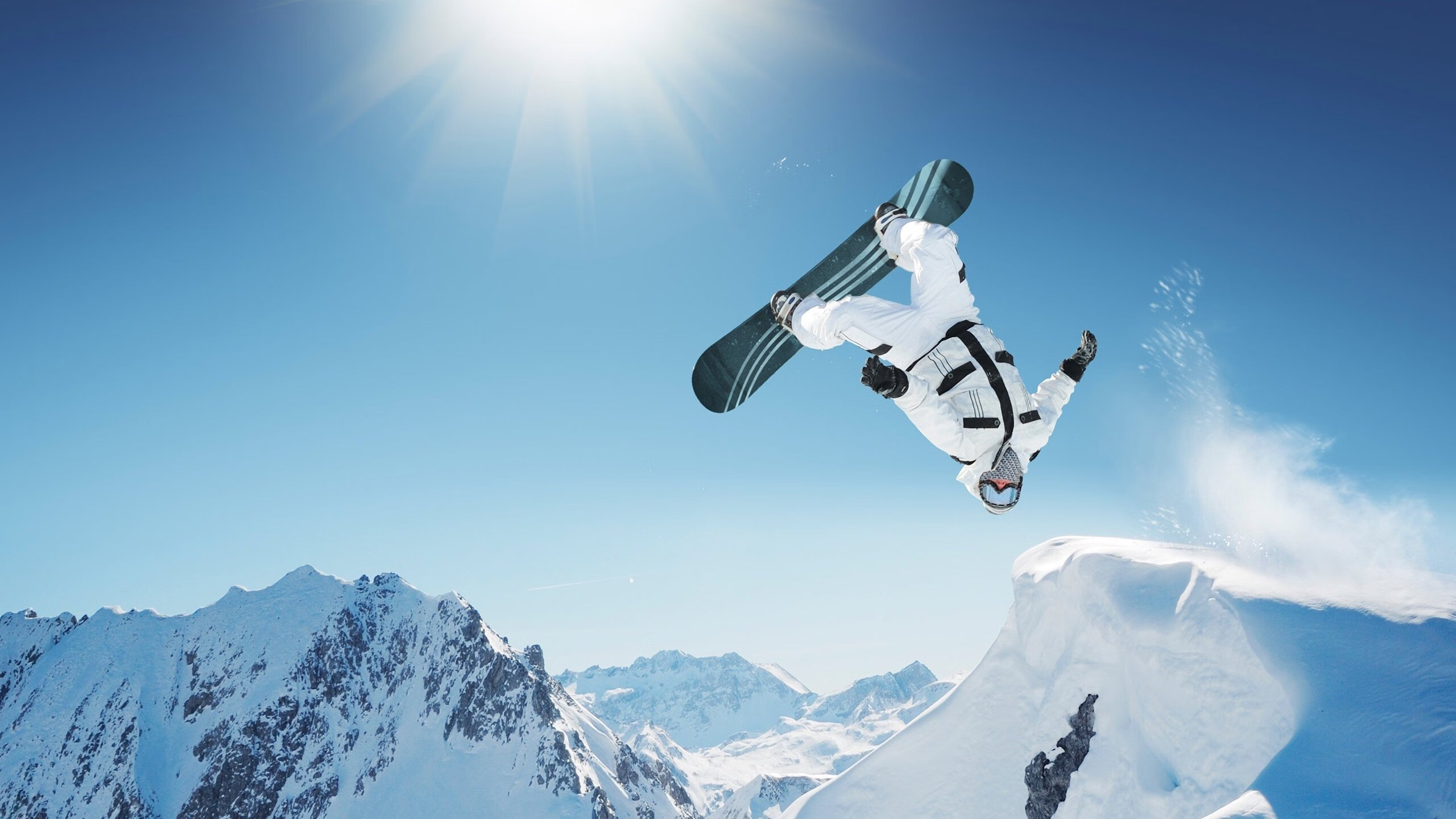 塔特发挥稳定,袋鼠队的中场核心始终如一,塔城袋鼠